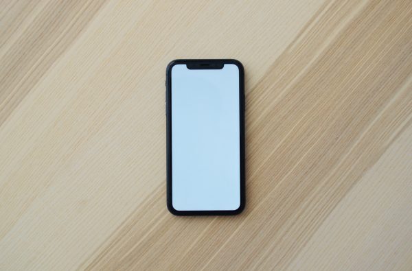 No hay tarjeta SIM o SIM no válida: iPhone no reconoce la tarjeta SIM 4 Restablecer es una solución común para el error de la tarjeta SIM.